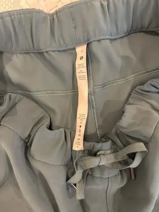 Lululemon Stretch High-Rise Jogger 7/8 Size 12 Tidewater Teal - Picture 2 of 4